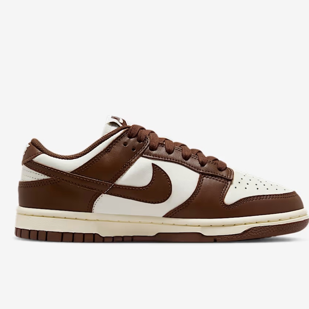 Nike women’s Chocolate Brown and Cream Sneakers